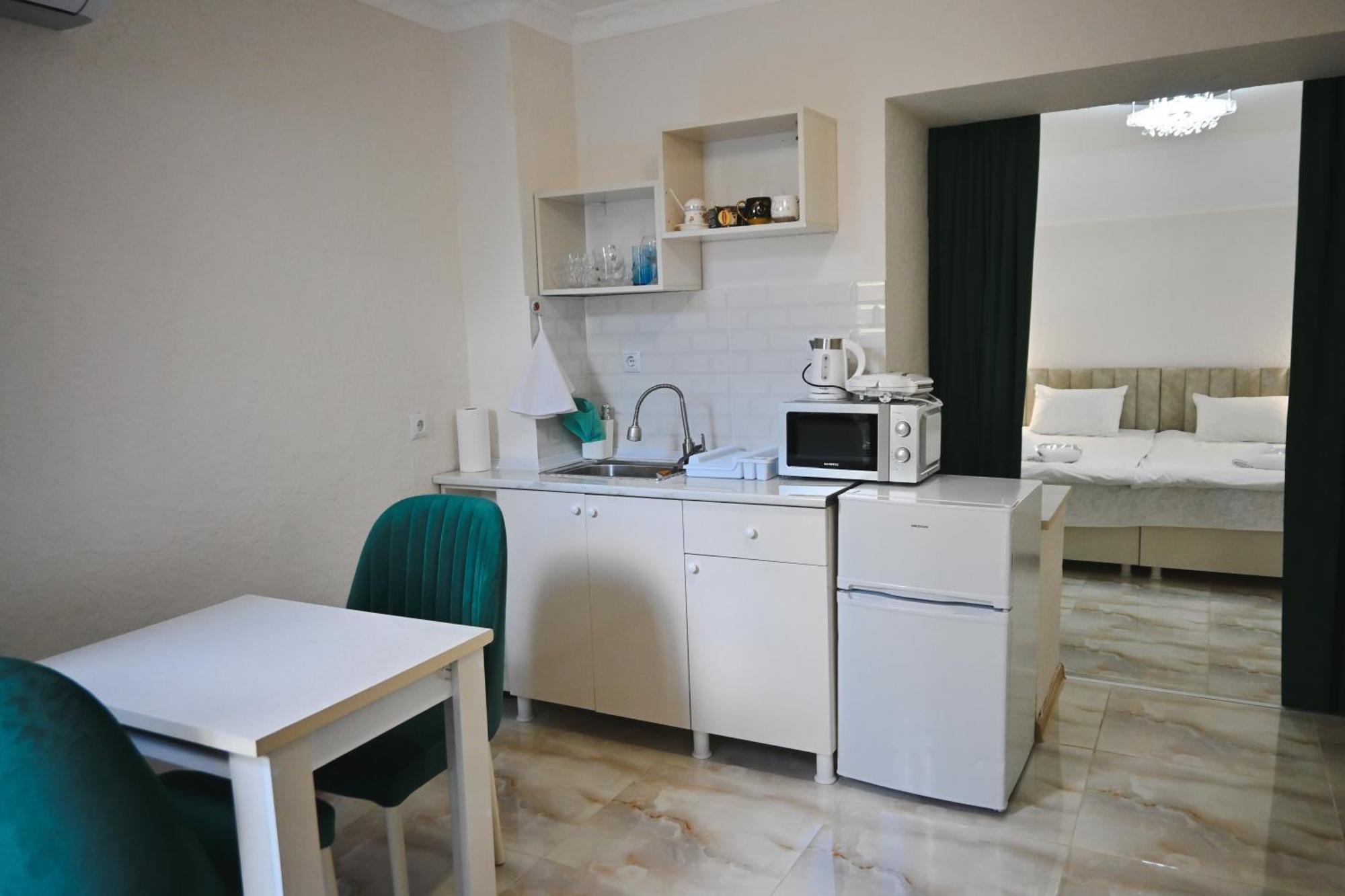 Jerusalem Merkaz Hotel Kutaisi Exteriör bild
