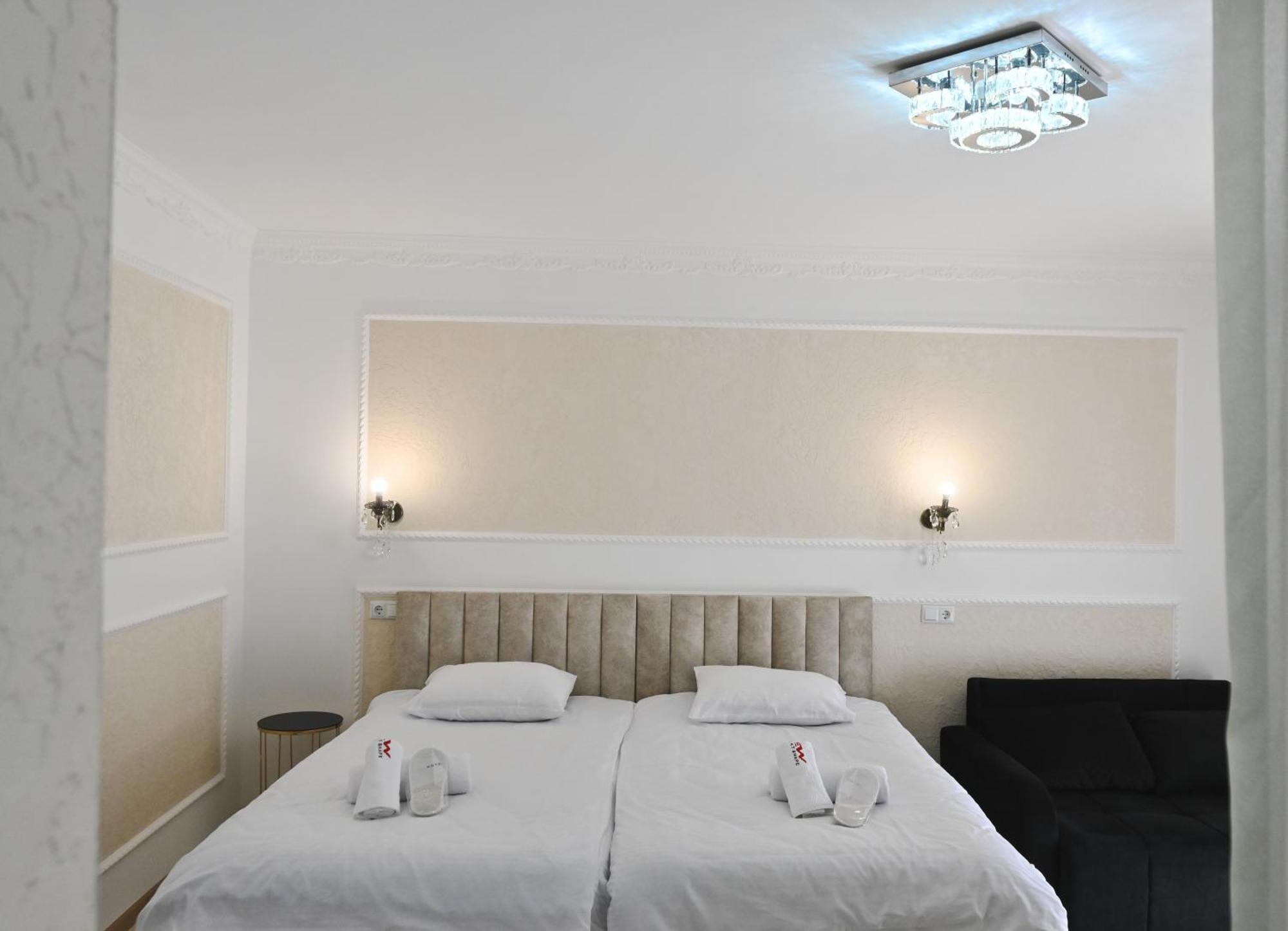 Jerusalem Merkaz Hotel Kutaisi Exteriör bild