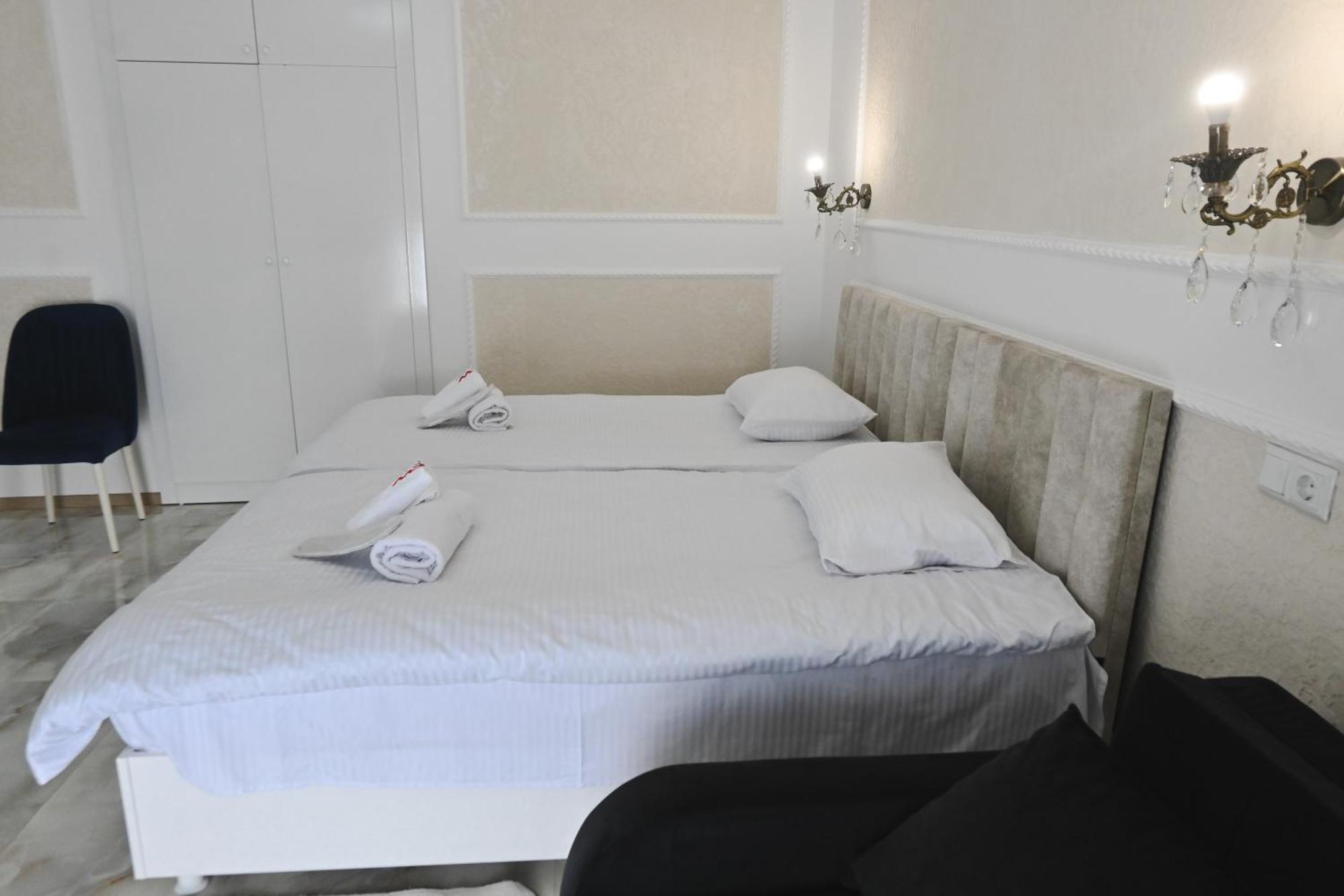 Jerusalem Merkaz Hotel Kutaisi Exteriör bild