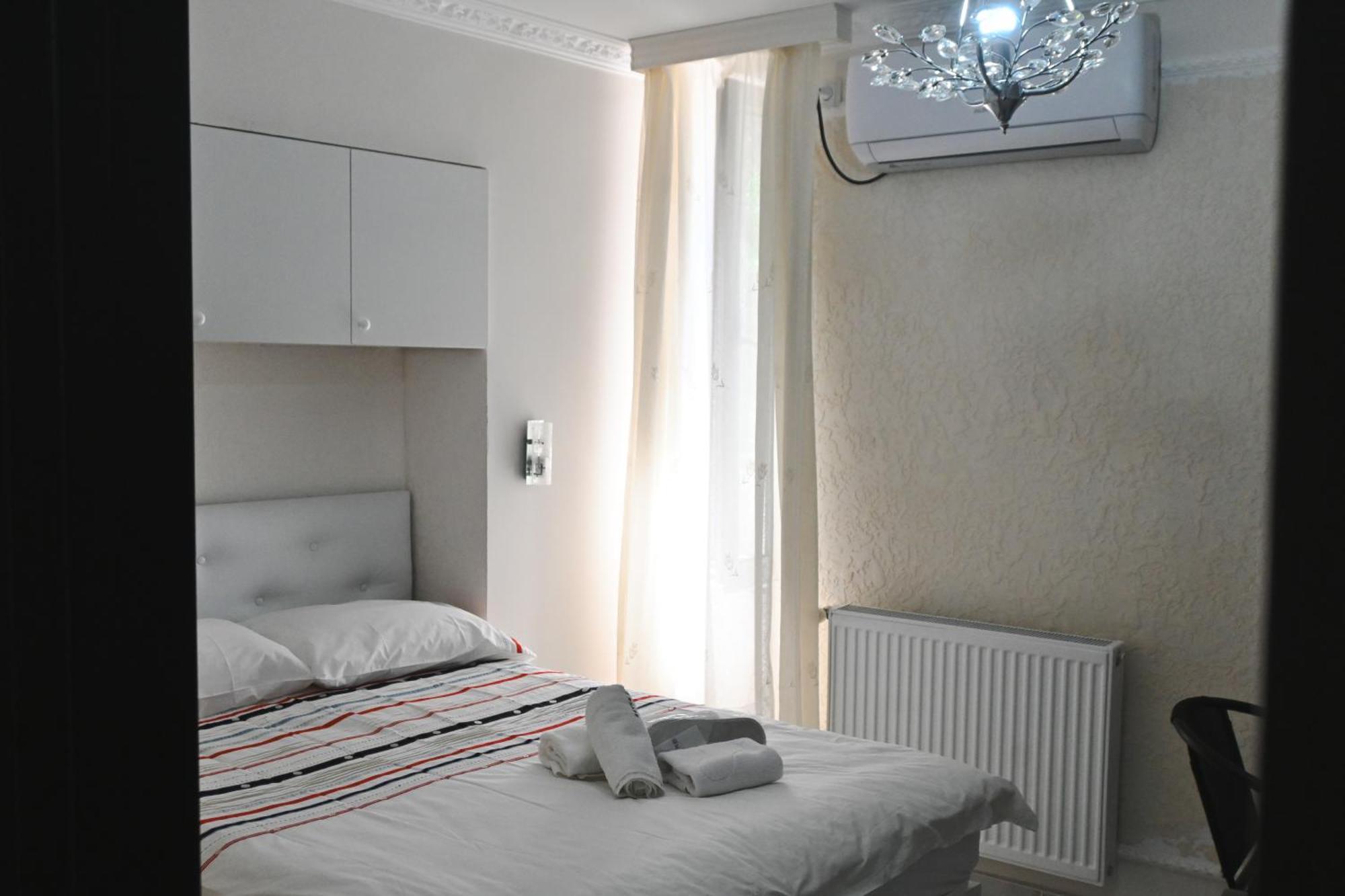 Jerusalem Merkaz Hotel Kutaisi Exteriör bild