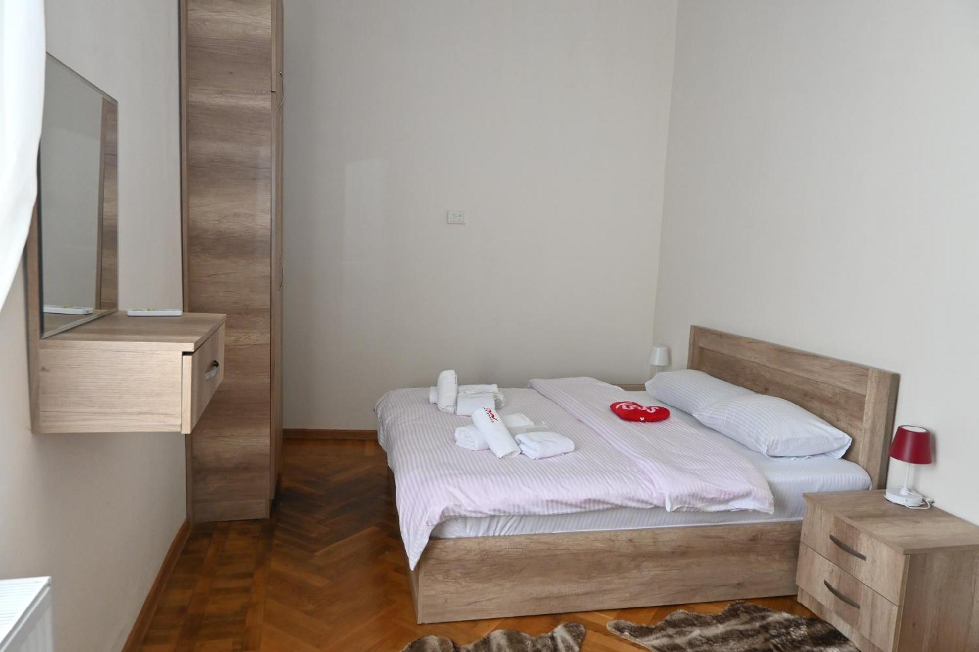Jerusalem Merkaz Hotel Kutaisi Exteriör bild