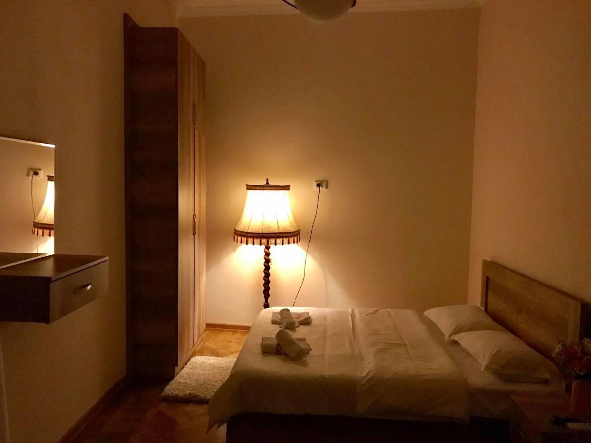 Jerusalem Merkaz Hotel Kutaisi Exteriör bild