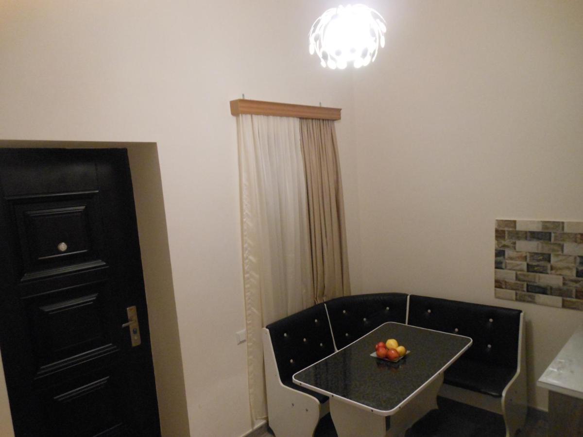 Jerusalem Merkaz Hotel Kutaisi Exteriör bild